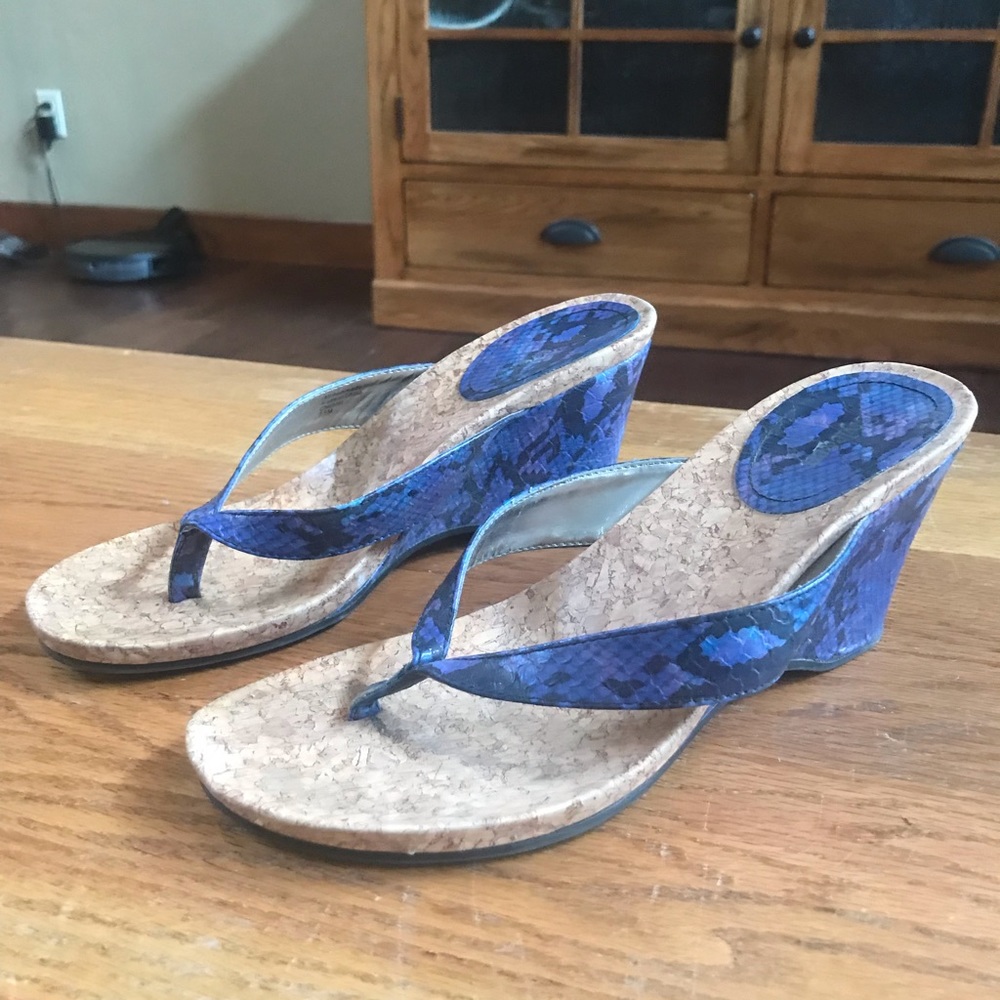 Purple Faux Python Pattern Wedged Sandal - Picture 2 of 4